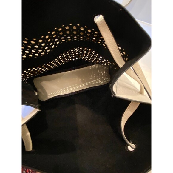 A New Day Bag Cream Lazer Cut Purse Womans Shoulder Designer Look Casual Boho - Picture 11 of 11